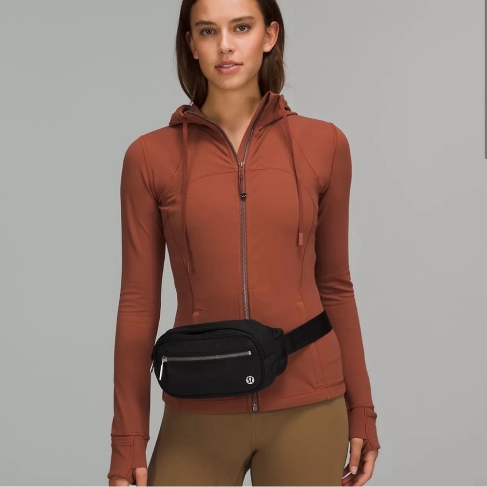 Lululemon - Wunderlust Belt Bag 1.8L - Black